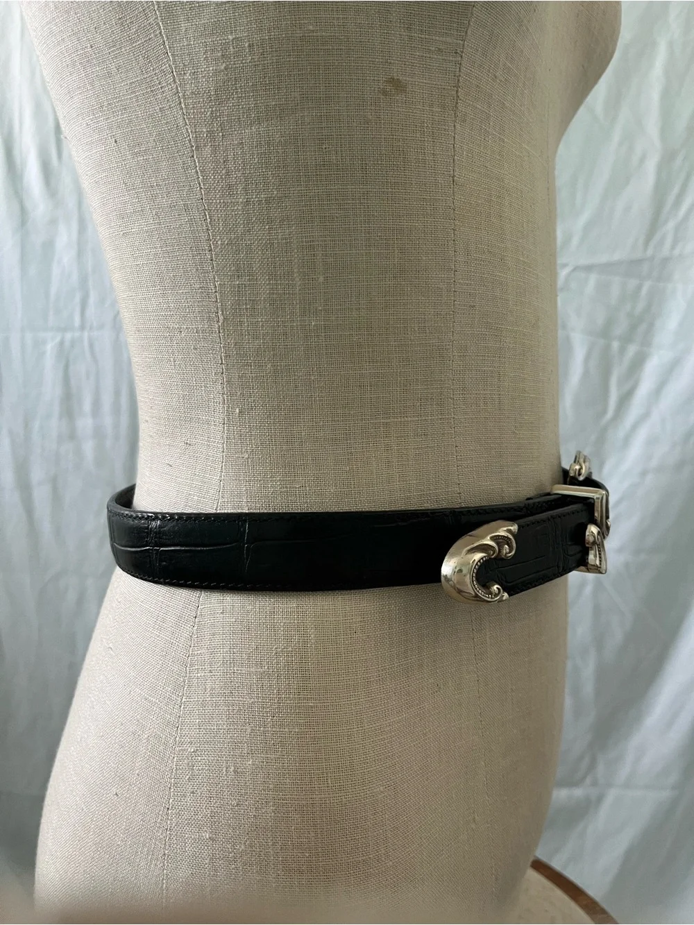 BRIGHTON Western Style Black Embossed Leather Belt Silver Tone Buckle Size Small